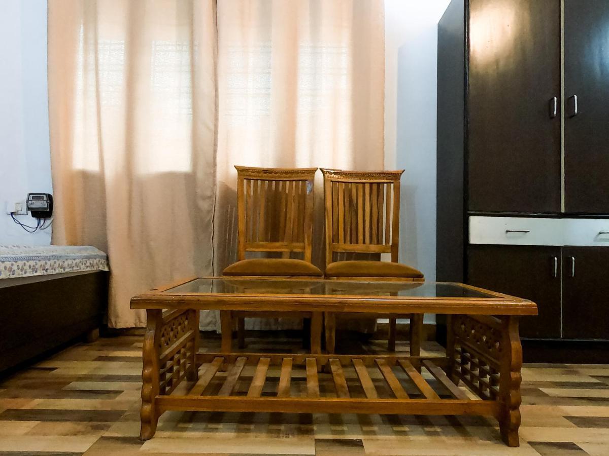 ホテル Ananta Residency リシケーシュ エクステリア 写真