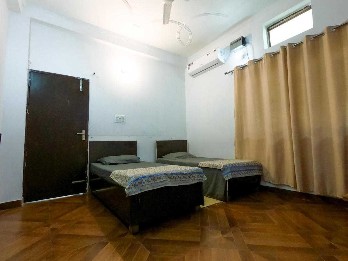 ホテル Ananta Residency リシケーシュ エクステリア 写真